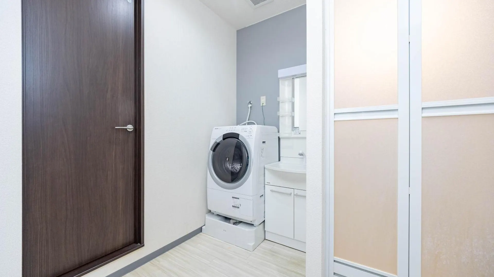 Apartmán Art Namba Higashi 4F Ósaka